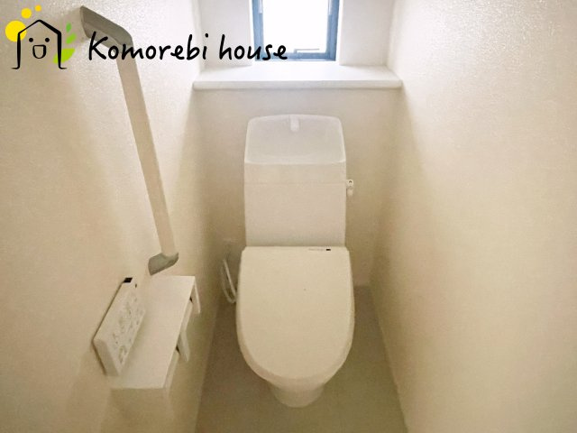 さいたま市北区吉野町　１期　ハートフルタウン　新築一戸建て　Cのトイレ|ゆったりとした空間のトイレです