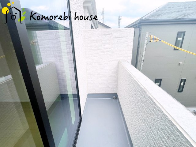 さいたま市北区吉野町　１期　ハートフルタウン　新築一戸建て　Cのバルコニー|お洗濯にも便利なバルコニー付き