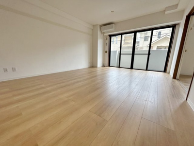 【居間・リビング】 | アトラクトマンショントムロ