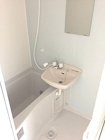 シュテルン新小岩(シュテルンシンコイワ)の洗面所