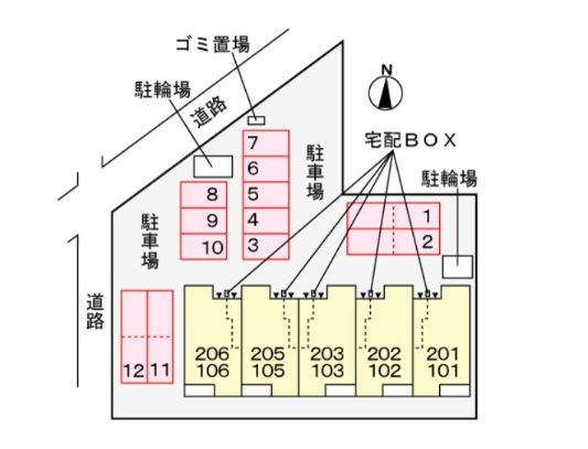 ブライト・ガーデン小土の駐車場