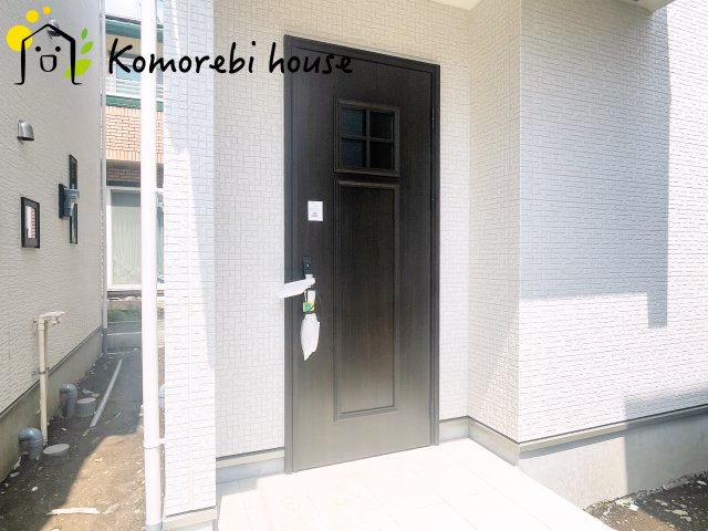 さいたま市北区吉野町　１期　ハートフルタウン　新築一戸建て　Dの玄関|落ち着いた玄関です