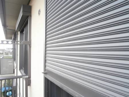 シャーメゾン桑野の設備|雨戸シャッター