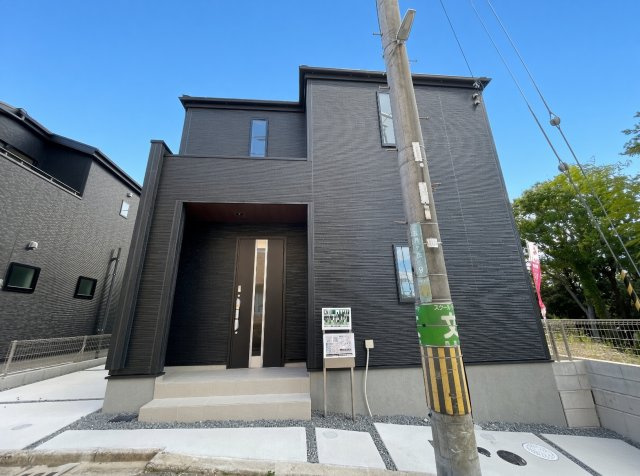 ■西宮市五月ケ丘　第2期　新築一戸建ての外観|安心の10年保証！外観を美しく保ち、雨水で汚れを落とします！気になることがありましたら、お気軽にお問い合わせください！