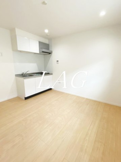 【居間・リビング】 | THE HOUSE 与野本町 Blanc | 洋室のお部屋です。（同仕様です。）
