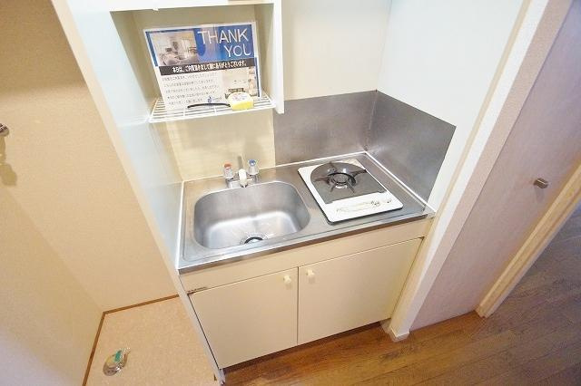 新品家具付きマンション平尾38(KaGood福岡)のキッチン