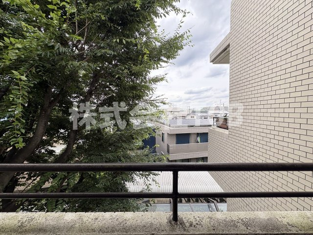 【展望】 | パーク・ハイム千歳船橋 | 洋室5.3帖　バルコニーからの展望