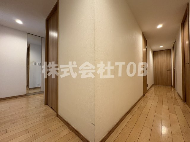【その他】 | パーク・ハイム千歳船橋 | 玄関ホール※クリーニング完了前※