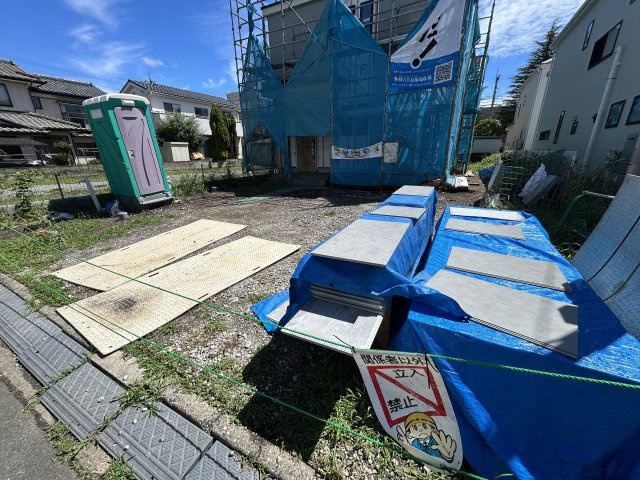 新築　前橋市朝日が丘町　Heartful　Town　１号棟の駐車場|現地写真　駐車スペースは並列3台分可能です！
