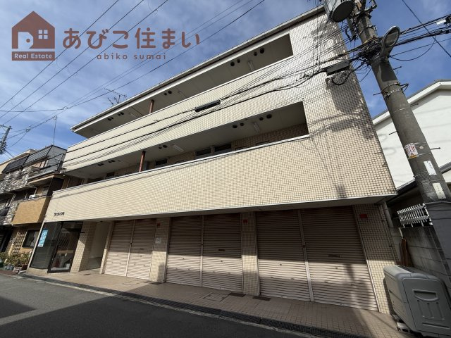 ヴェラハイツ佳の外観