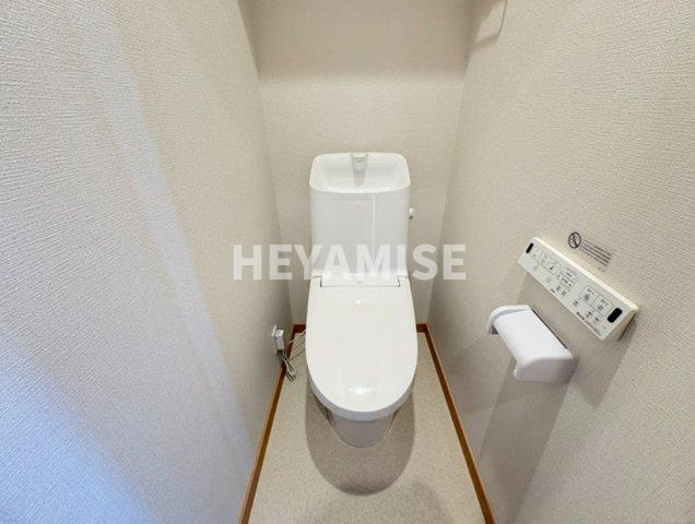 レジデンス平山のトイレ|※同間取別号室の写真です※現況を優先します