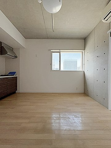 アーバン栄の居間・リビング