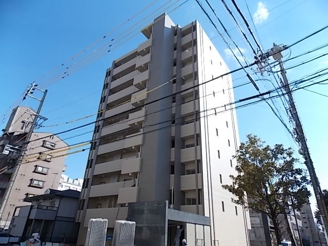 ラ・トゥール代官町の外観