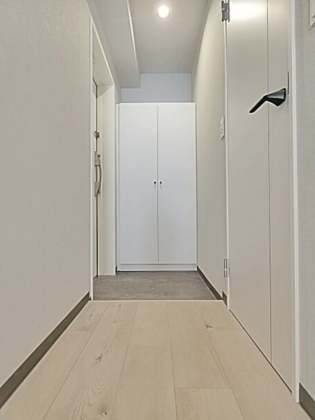 スリーアイランドタワー久屋大通の玄関