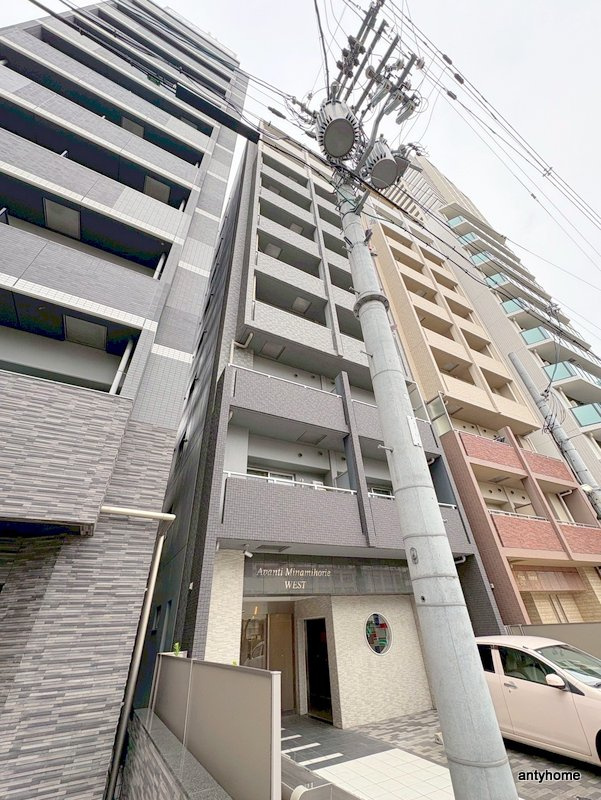アバンティ南堀江ウエストの外観