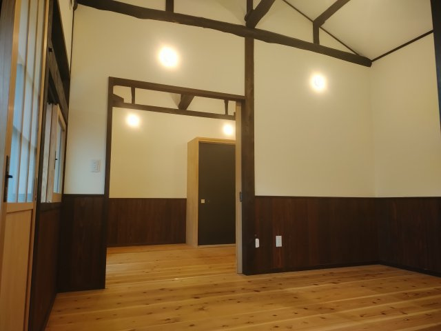 勝間田町借家　1LDK①の居間・リビング