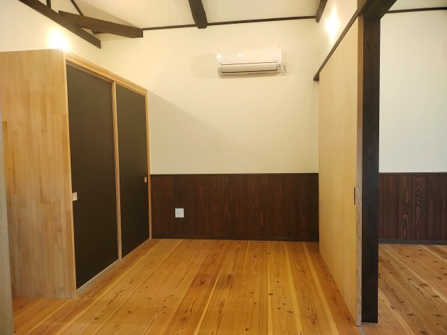 勝間田町借家　1LDK①の洋室