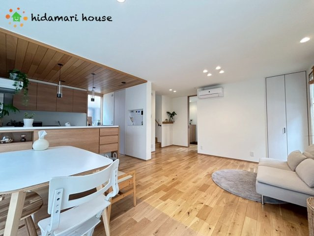北本市中丸5丁目　中古戸建の居間・リビング