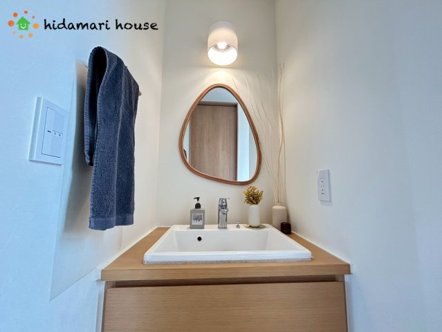 北本市中丸5丁目　中古戸建の独立洗面台