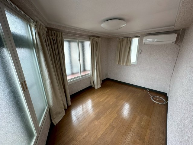 鶴甲戸建の子供部屋