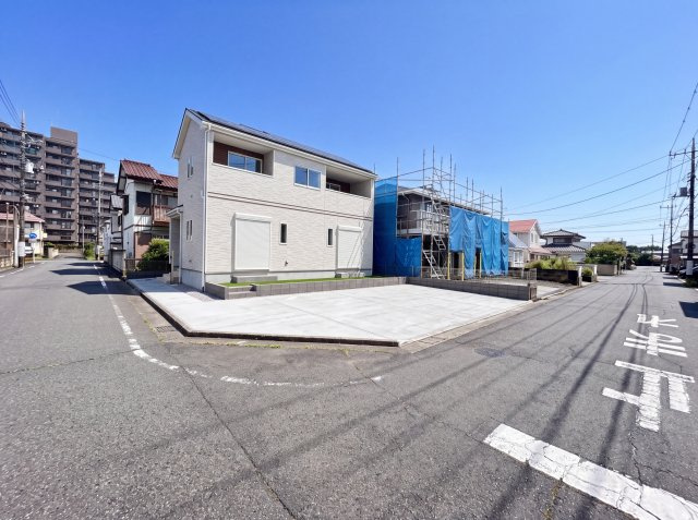 新築　前橋市南町２丁目　Heartful　Town　１号棟　の前面道路含む現地写真|現地写真　南側接道幅員約6ｍ　西側接道幅員約6ｍ