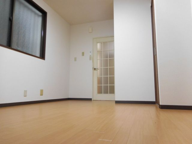 【寝室】 | フルーレ高槻