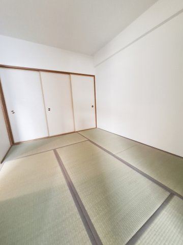 KDXレジデンス夙川ヒルズ 　3番館の和室