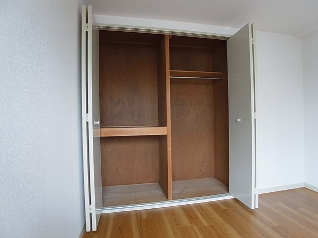 シティコート兵庫の収納|幅広のクローゼット収納