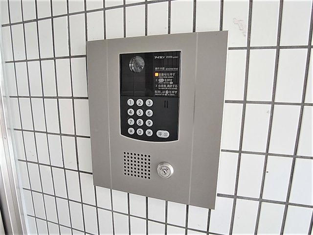 シティコート兵庫のセキュリティ|ＴＶモニター連動オートロックを完備してます