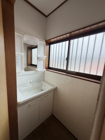 和歌山市楠本・中古戸建・54792の洗面所