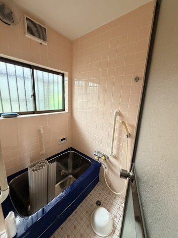 和歌山市楠本・中古戸建・54792の浴室