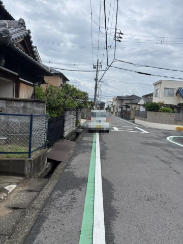 和歌山市楠本・中古戸建・54792の前面道路含む現地写真