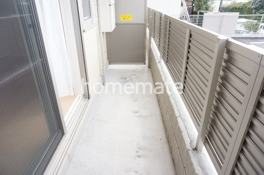 D-room花園のバルコニー