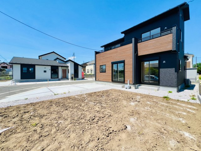 前橋市総社町植野の庭|家庭菜園やBBQなども楽しめるお庭スペース♪