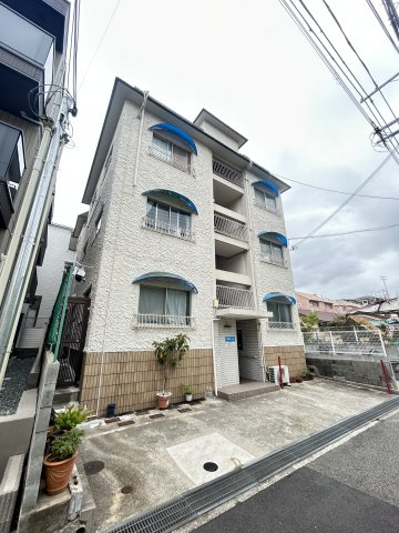 ルーチェ熊内の外観