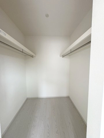 【収納】 | 福岡市香椎駅東1丁目3期　1号棟（全1棟）【仲介手数料無料・0円】 | 現地写真。