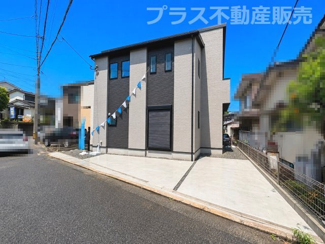 【外観】 | 福岡市香椎駅東1丁目3期　1号棟（全1棟）【仲介手数料無料・0円】 | 完成しました。物件内部もご見学頂けます。プラス不動産販売にお任せ下さい。