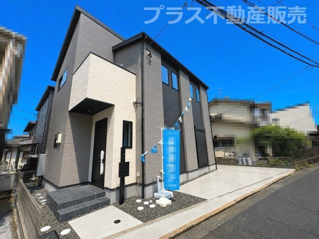 【外観】 | 福岡市香椎駅東1丁目3期　1号棟（全1棟）【仲介手数料無料・0円】 | 現地写真。プラス不動産販売なら、現場の全ての棟をまとめてご見学頂けます。
