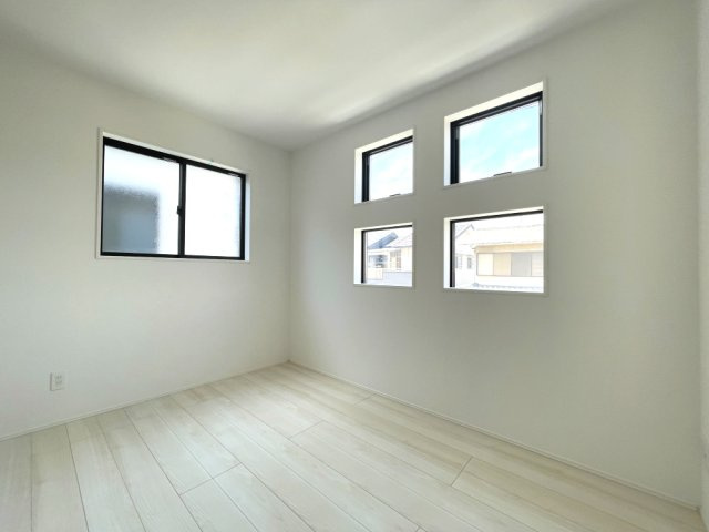 岡山市中区江並　戸建ての洋室|2階洋室です。(5.5帖)