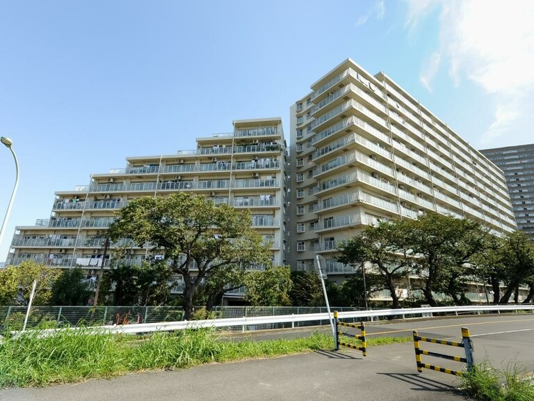 多摩川芙蓉ハイツ１号棟の外観|多摩川芙蓉ハイツ１号棟：「矢口渡」駅徒歩１２分！