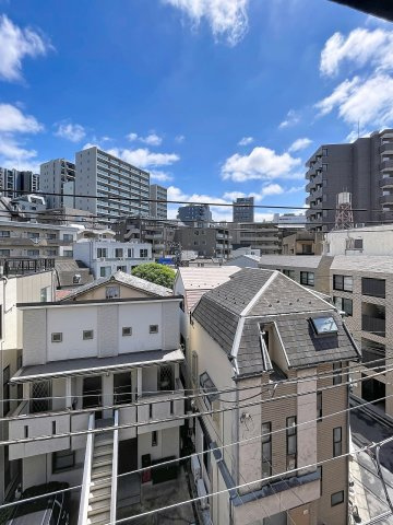 Seasons Residence四谷三丁目の展望|月額管理料無料！賃貸管理はアブレイズパートナーズにお任せを！