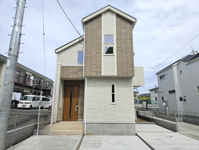横浜市瀬谷区北新 新築戸建て【仲介手数料無料】カースペース2台