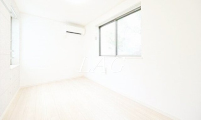 【居間・リビング】 | イルビラージュ仲六郷 | 洋室のお部屋です。