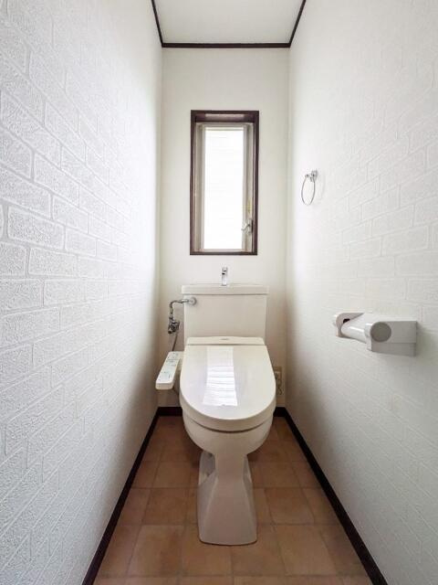 草薙邸戸建のトイレ