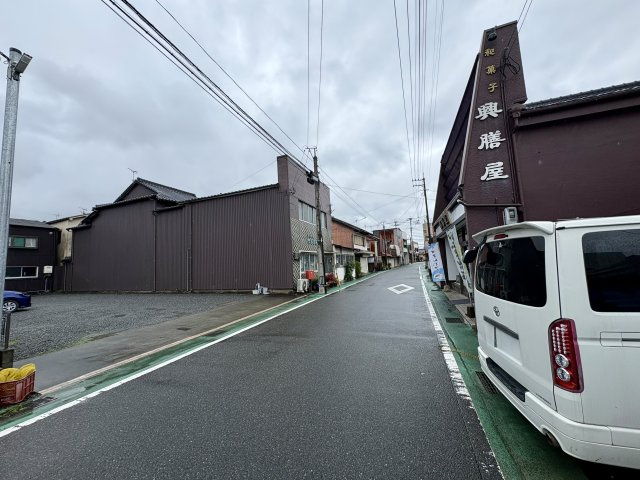 朝倉市甘木の新築一戸建の前面道路含む現地写真|
