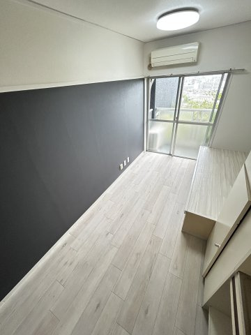 Dcourt六甲の居間・リビング