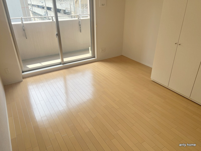 エルセレーノ上本町レジデンス　仲介手数料無料の洋室