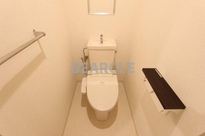【トイレ】 | スカイビュー東土川 | 清潔感のあるトイレです