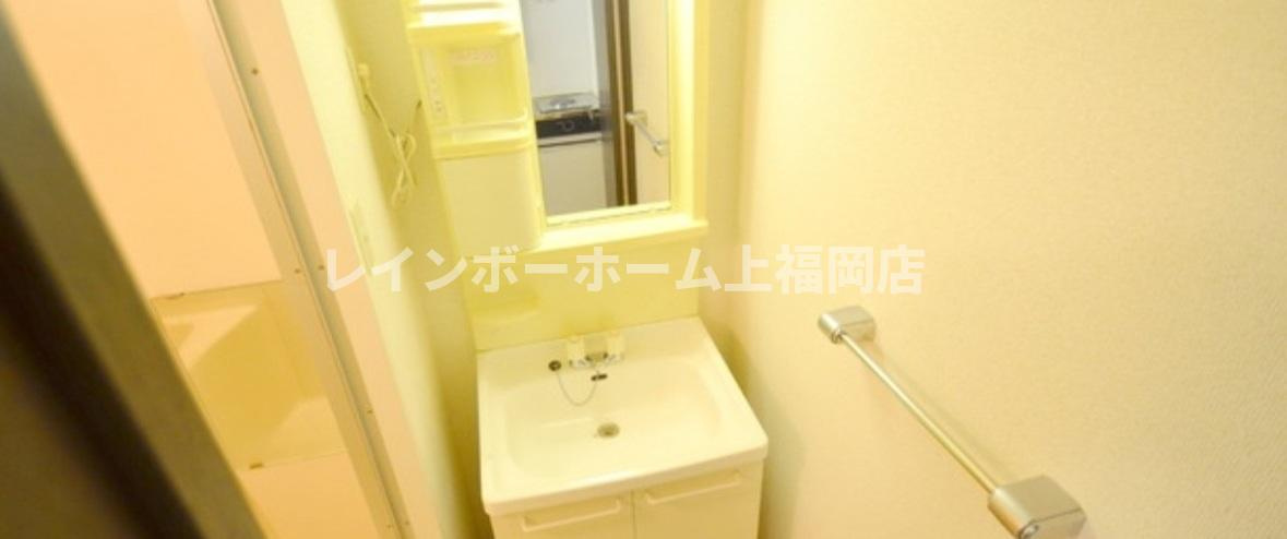 グランドゥールふじみ野の独立洗面台|同物件別号室参考写真です。