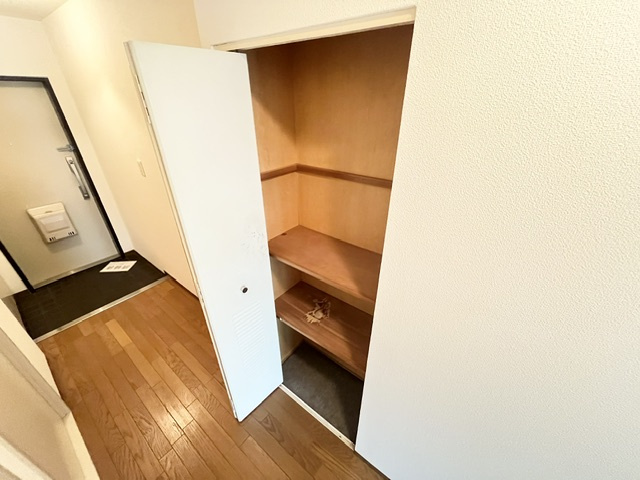 クローバーハイツ南花台の収納